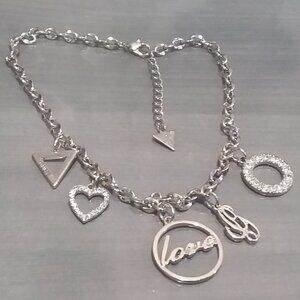 𝅺Guess Silver Toned Charm Necklace